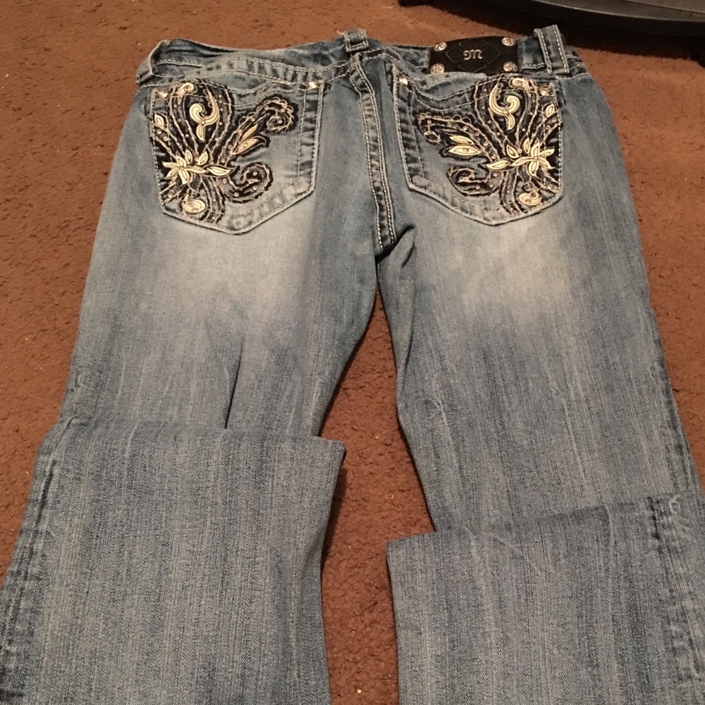 Miss Me jeans 31 waist 34 length. $30